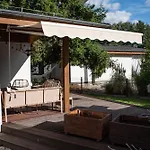 Marina House - Caloroczny Σπίτι διακοπών