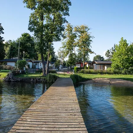 Marina House - Caloroczny 度假居 Boszkowo-Letnisko